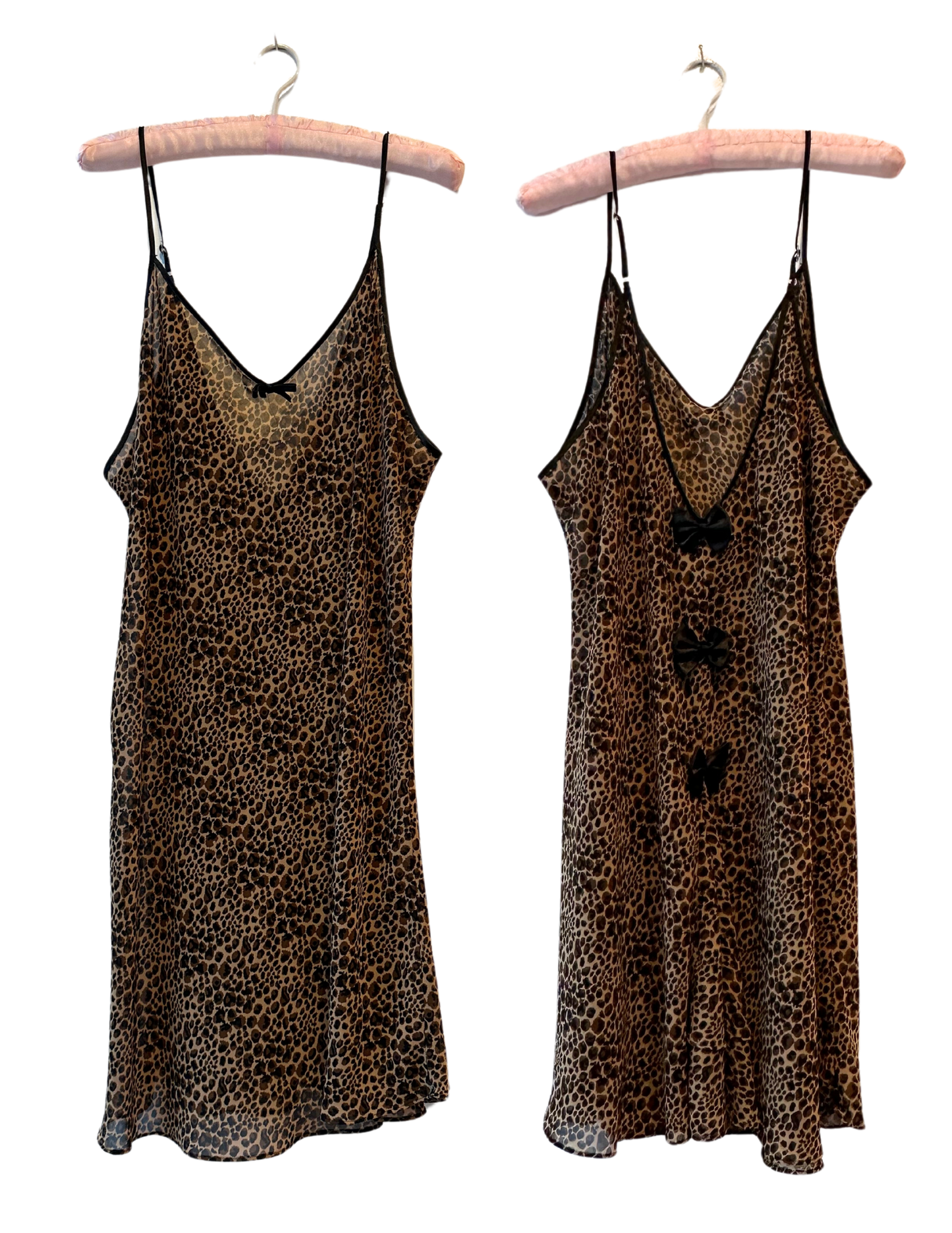 CHEETAH WITH BLACK BOWS SLIP LARGE