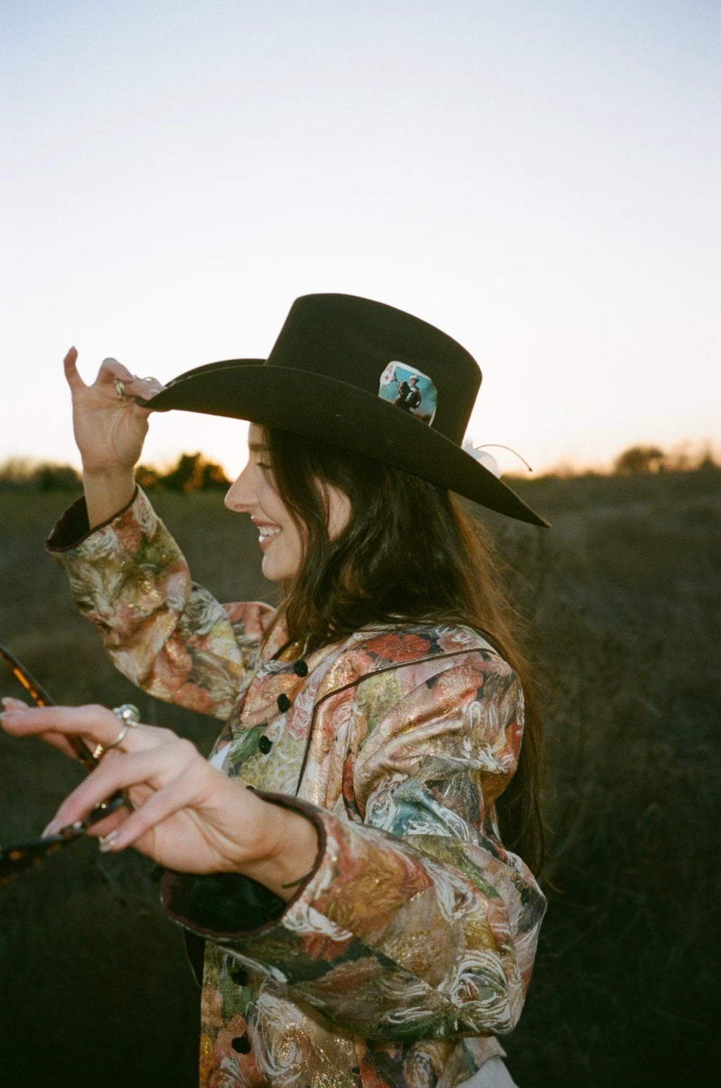 FLORAL BROCADE SHIMMER JACKET MEDIUM