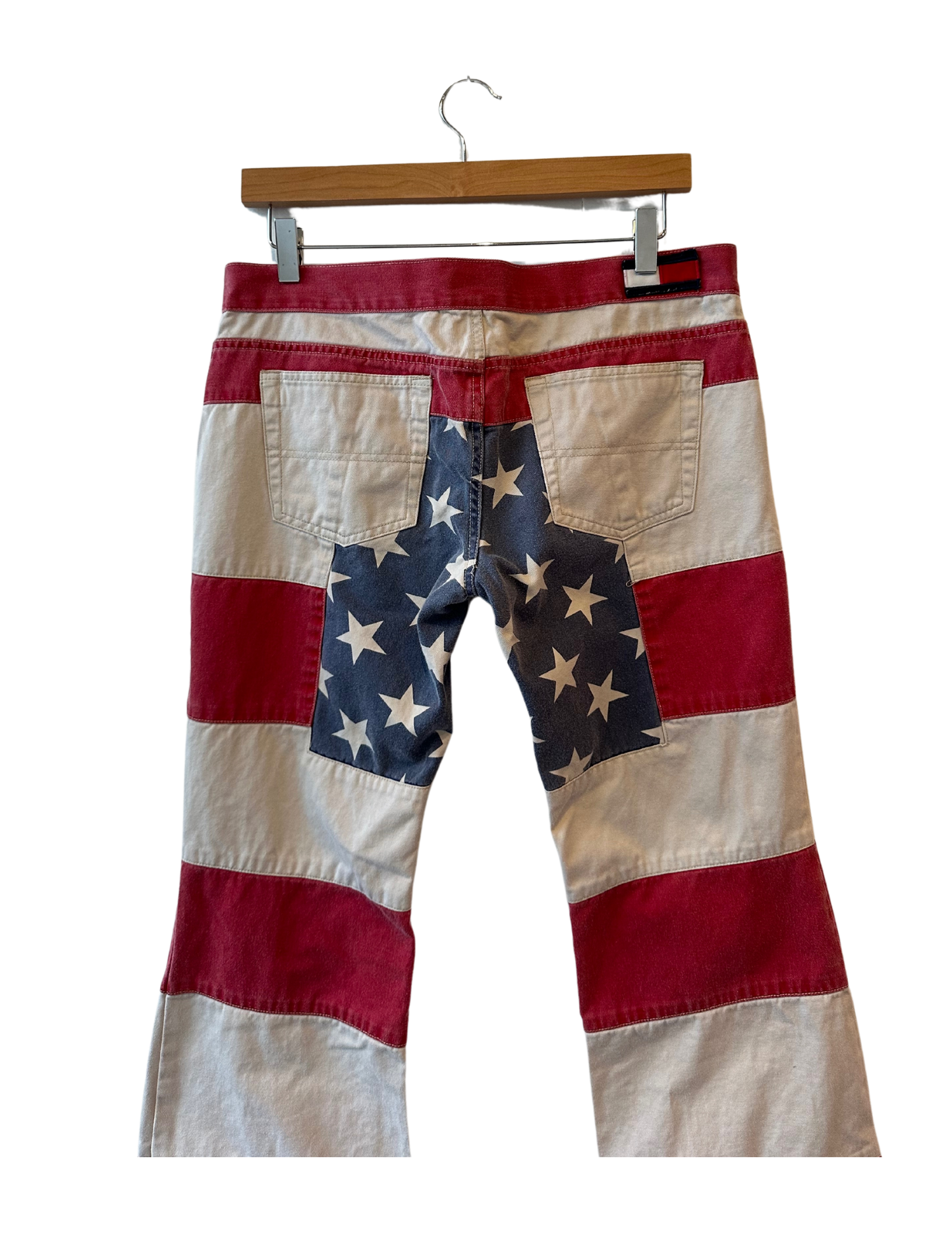 TOMMY HILFIGER AMERICAN FLAG LOW RISE JEANS